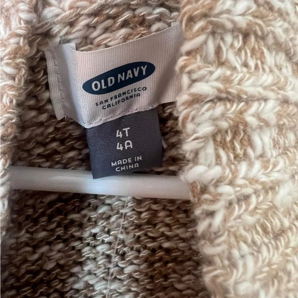 Old‎ Navy Kids Girl Size 4T Cream and Brown Knit Sweater Vest New